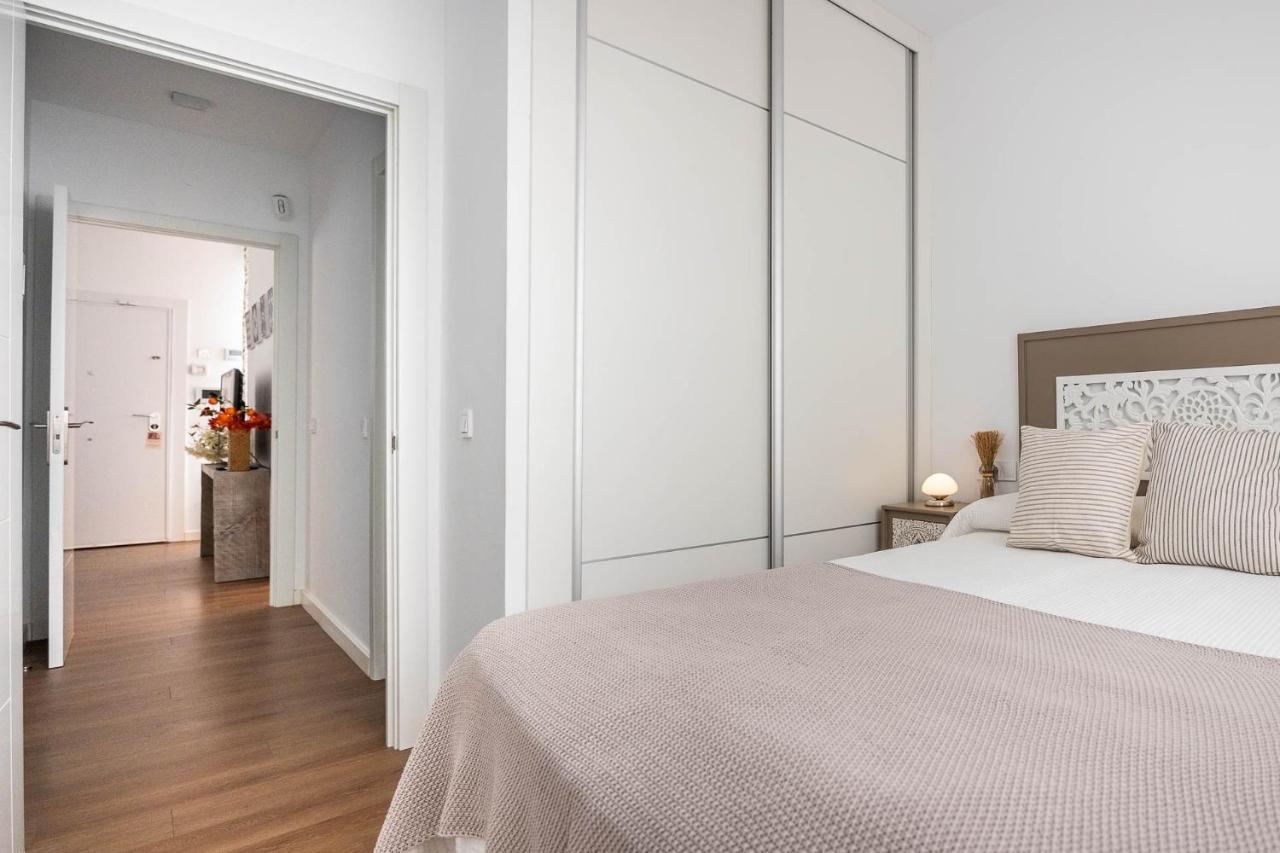 Apartamentos Poemas & Rimas De Becquer Seville Ngoại thất bức ảnh