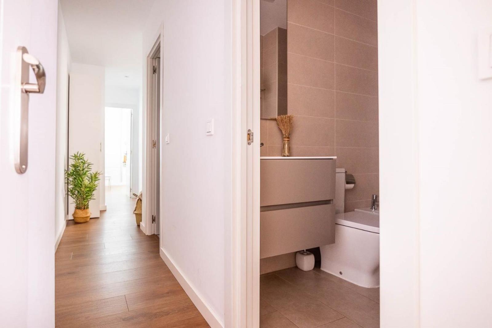 Apartamentos Poemas & Rimas De Becquer Seville Ngoại thất bức ảnh