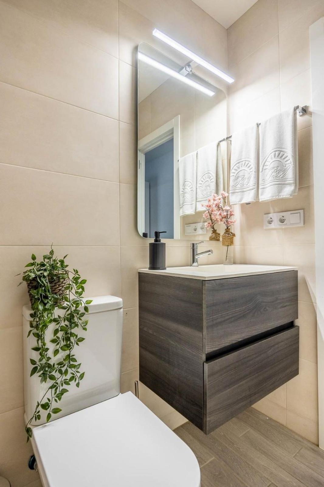 Apartamentos Poemas & Rimas De Becquer Seville Ngoại thất bức ảnh